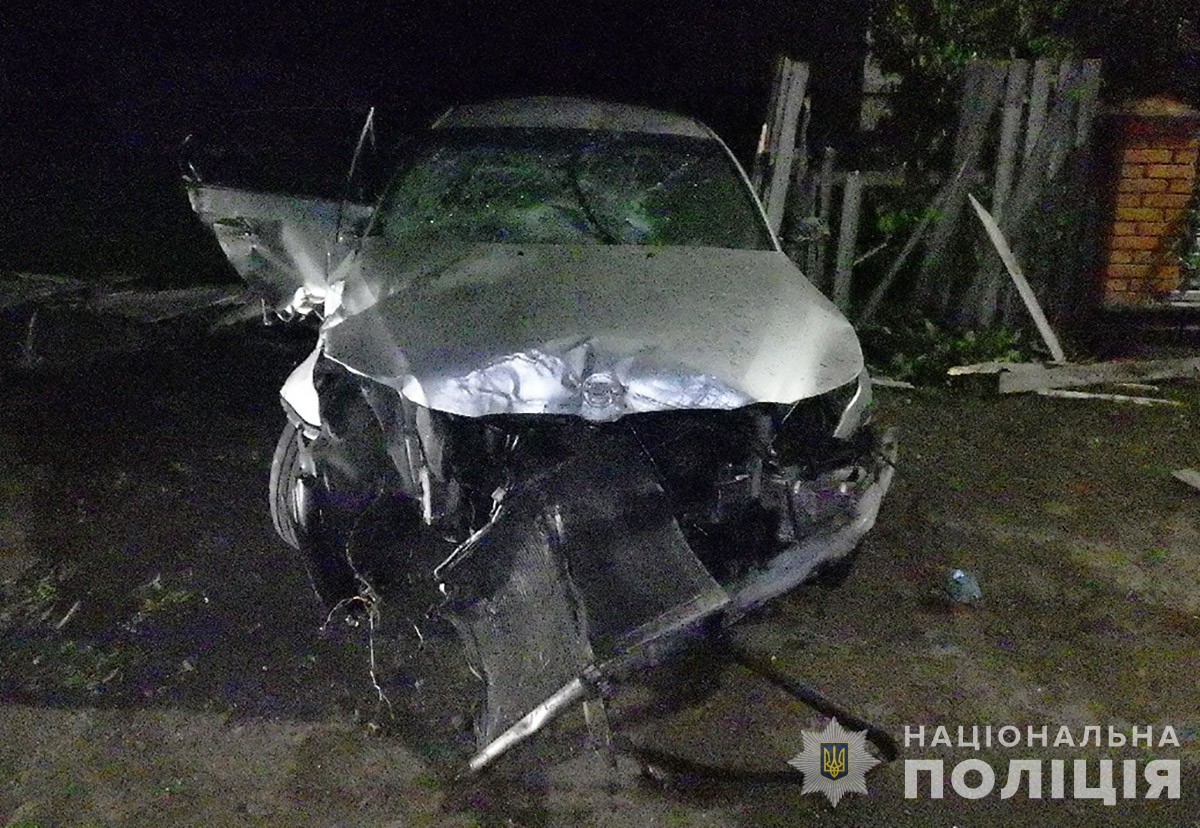 у старосілецькій громаді в дтп травмовано керманича та пасажира легковика: поліція встановлює обставини