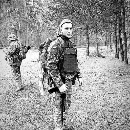 Новини Козятина - фото з «Мам, я в бою за волю пішов в далечінь». Загинув за Україну 18-річний Герой Андрій Маліновський