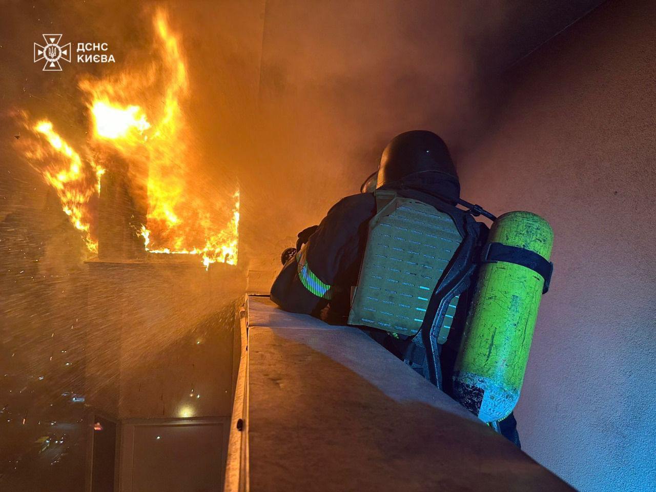 Новини Тернополя - фото з У Дніпрі внаслідок нічної атаки пошкоджено лікарню імені Мечникова