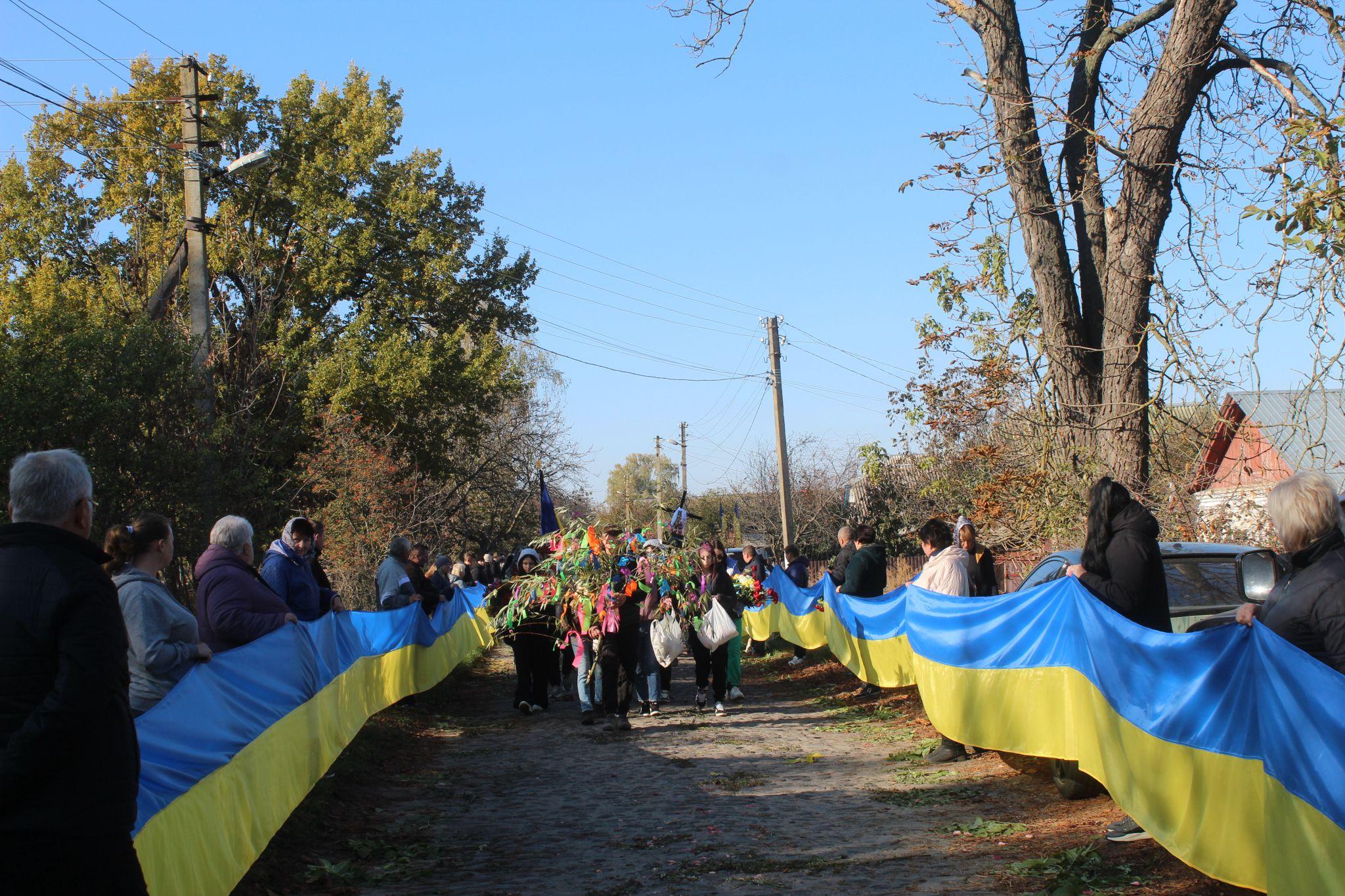 Новини Козятина - фото з За останній його бій 18-річного Андрія Маліновського нагородили орденом