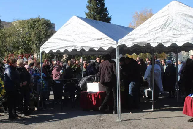 Новини Вінниці - фото з У Козятині попрощались з Андрієм Маліновським. Тепер йому назавжди 18..