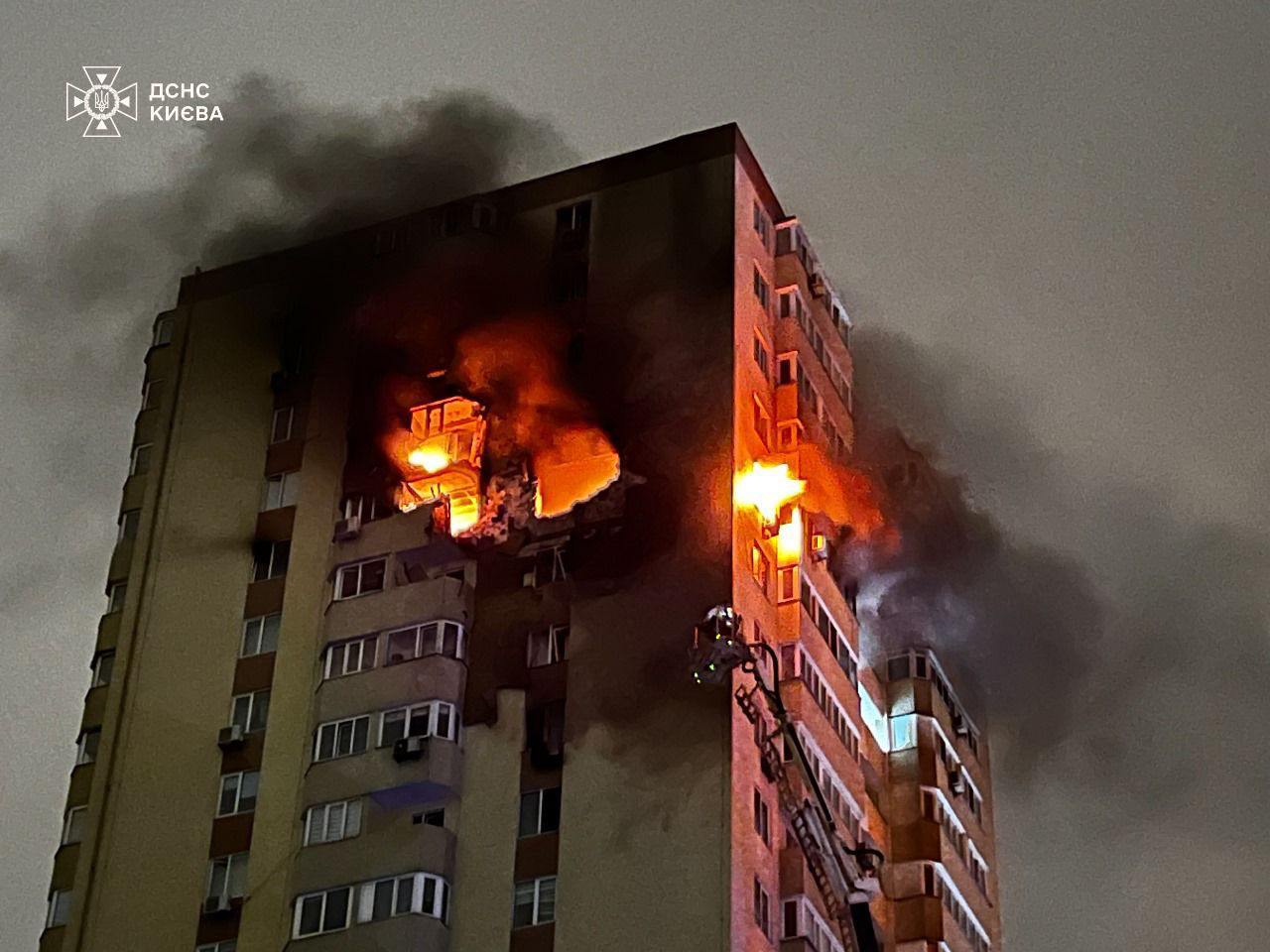 У Дніпрі внаслідок нічної атаки пошкоджено лікарню імені Мечникова - 20 ...