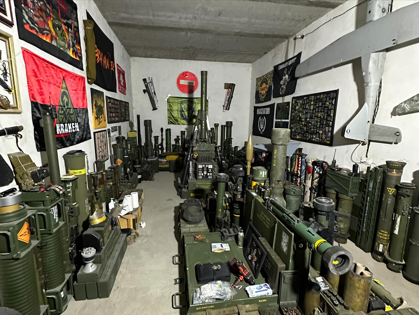 Новини Вінниці - фото з Художник з Вінниці Максим Кільдеров придбав збитий дрон Герань-2 і розмалював його