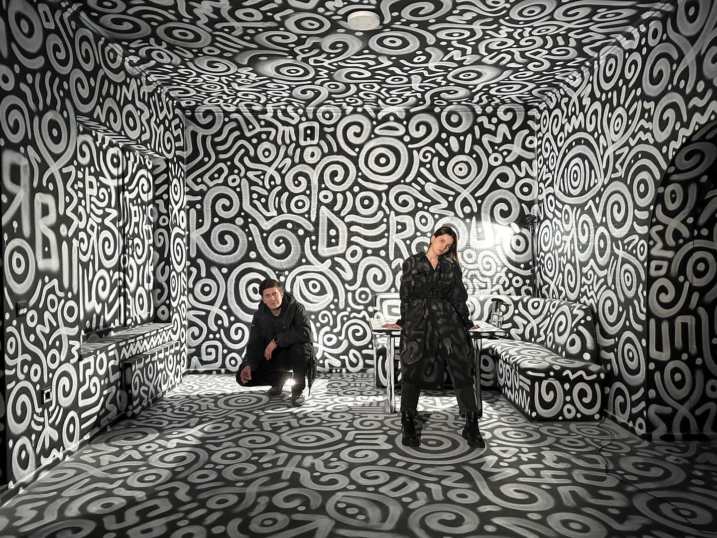 Новини Вінниці - фото з Художник з Вінниці Максим Кільдеров придбав збитий дрон Герань-2 і розмалював його