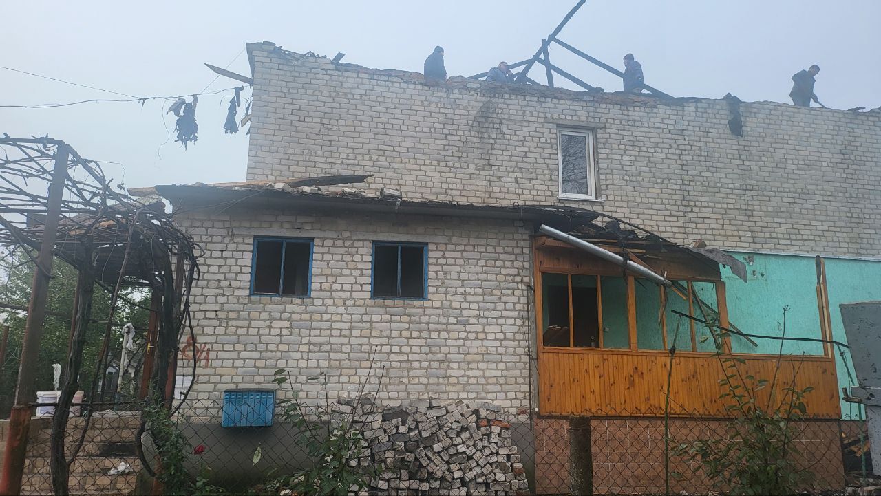 Новини Хмельницького - фото з Як сім’я зі Старокостянтинова відновлює будинок після прильоту