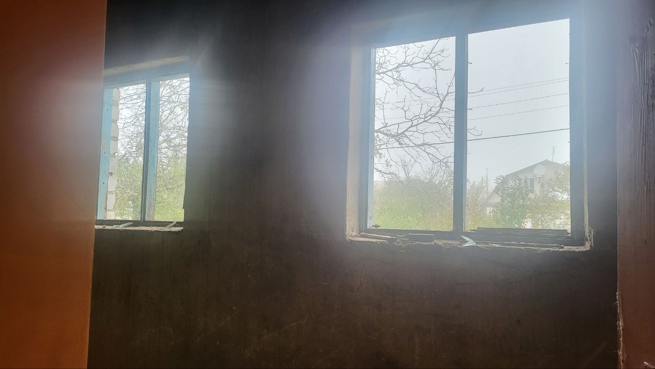 Новини Хмельницького - фото з Як сім’я зі Старокостянтинова відновлює будинок після прильоту