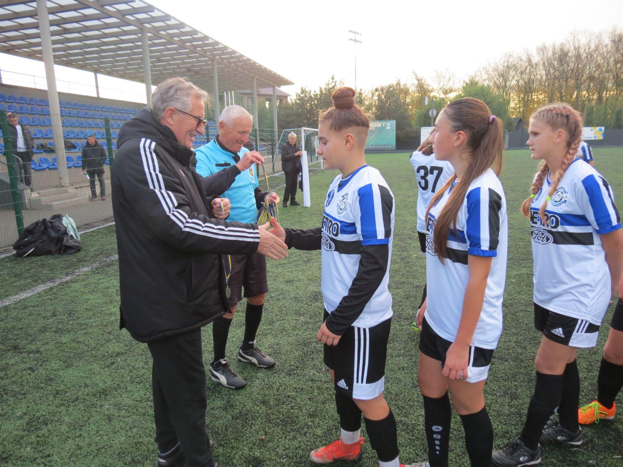 Новини Вінниці - фото з Кубок області серед жінок виграли футболістки вінницької спортшколи «Нива»