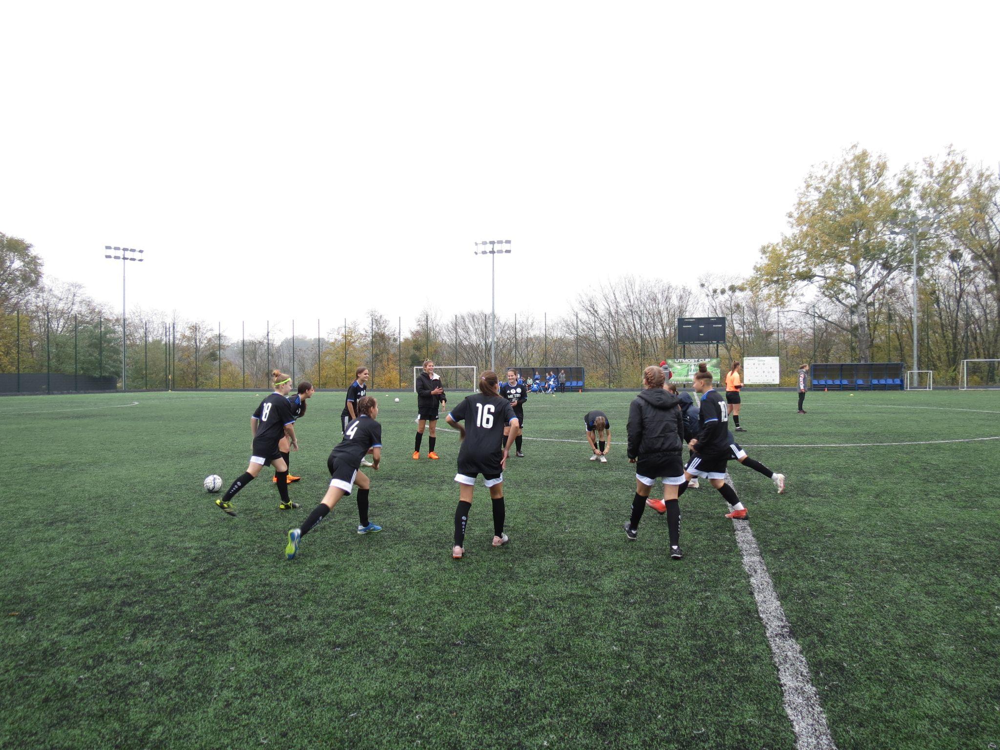 Новини Вінниці - фото з Кубок області серед жінок виграли футболістки вінницької спортшколи «Нива»