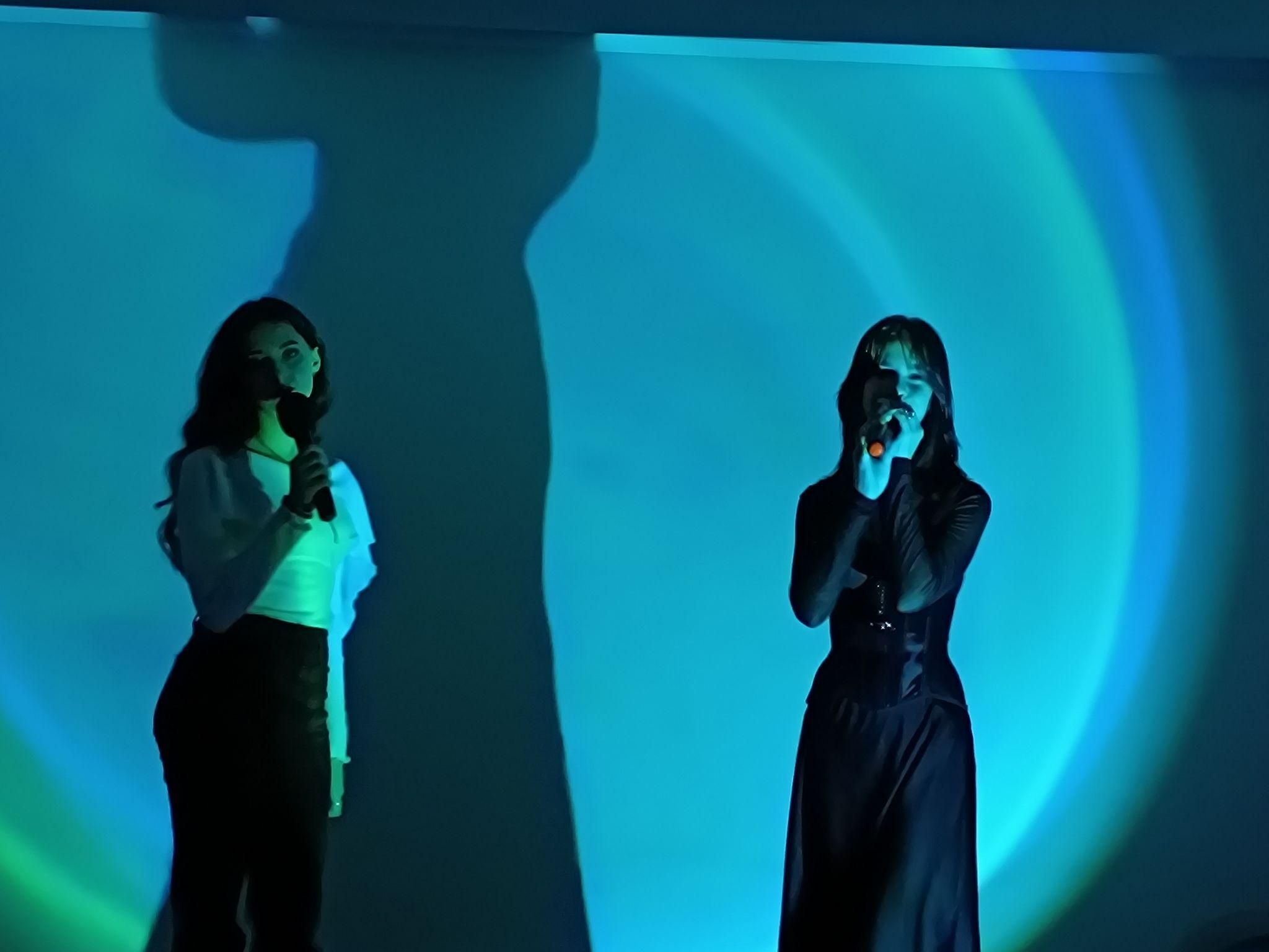 Новини Козятина - фото з Співали під гітару Yaktak і читали вірші про кохання у молодіжному просторі Козятина