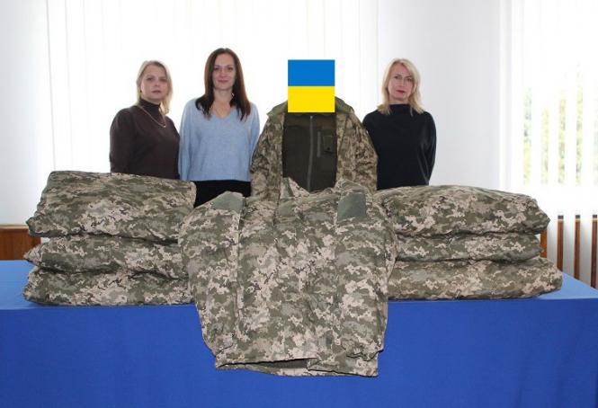 Новини Вінниці - фото з Калинівка передала військовим теплий одяг та чотири Bandera Power