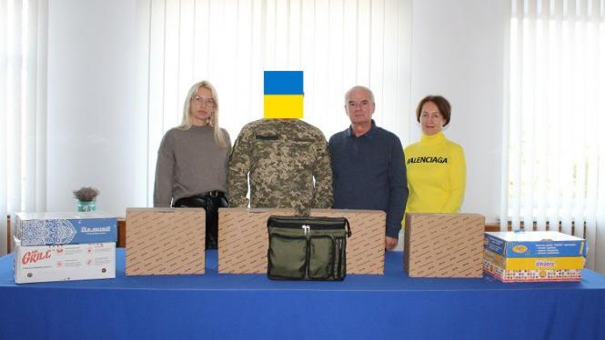 Новини Вінниці - фото з Калинівка передала військовим теплий одяг та чотири Bandera Power