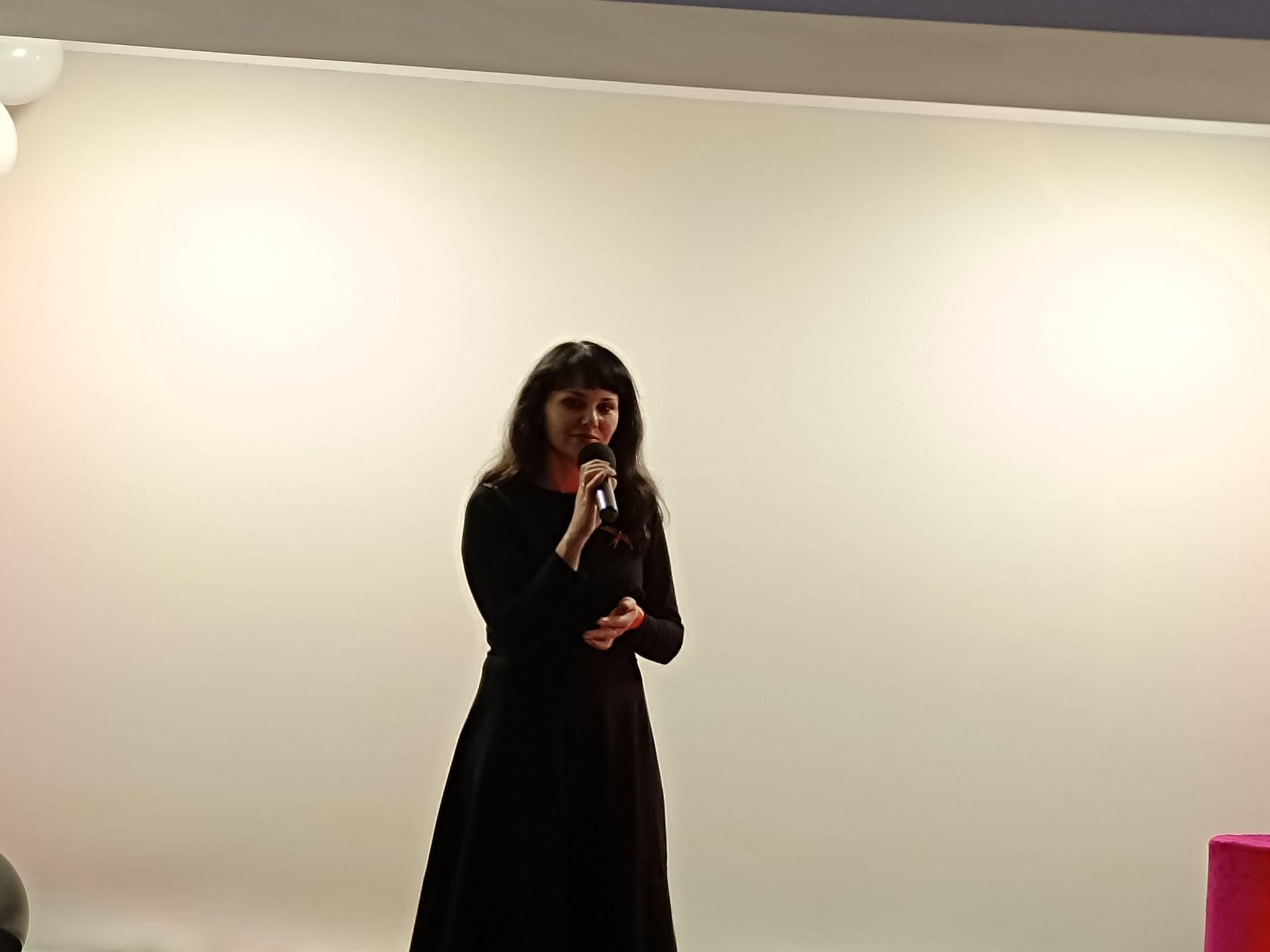 Новини Козятина - фото з Співали під гітару Yaktak і читали вірші про кохання у молодіжному просторі Козятина