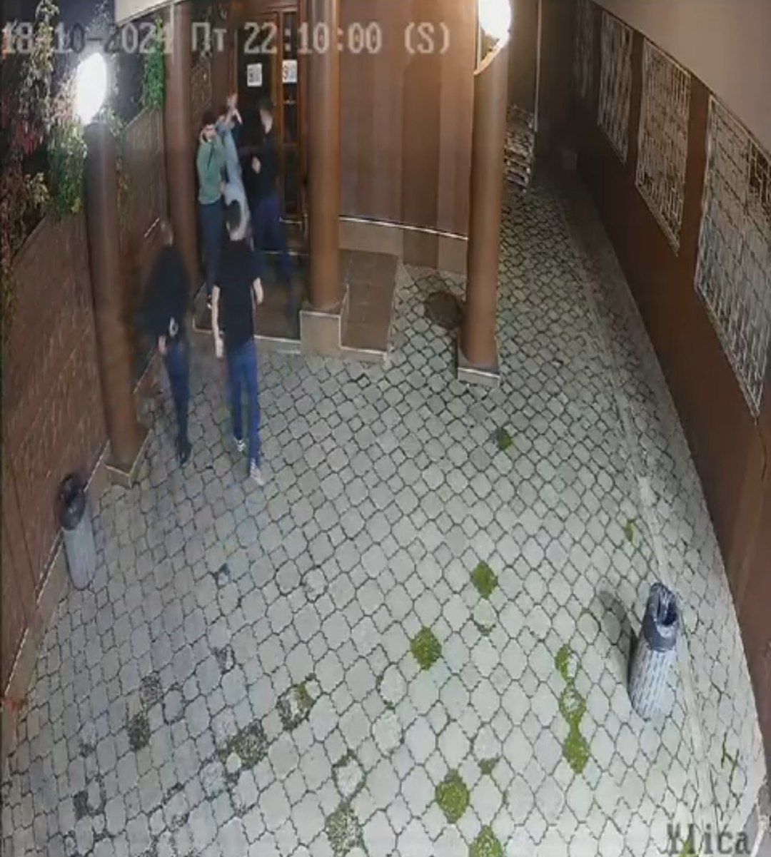 Новини Вінниці - фото з Відомі вінницькі боксери влаштували бійку зі зброєю: що відбулося в «Мода Барі»? (ОНОВЛЕНО)