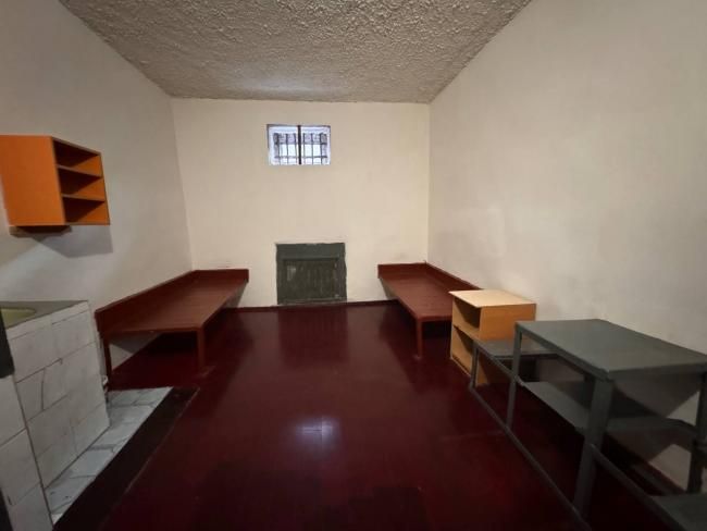 Новини Вінниці - фото з Моніторинговий візит до Хмільницького ізолятора поліції виявив ряд порушень