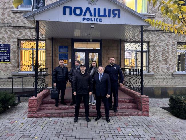 Новини Вінниці - фото з Моніторинговий візит до Хмільницького ізолятора поліції виявив ряд порушень