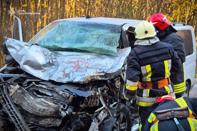 Новини Тернополя - фото з Смертельна аварія на Теребовлянщині — одна людина загинула, двох доправили до лікарні
