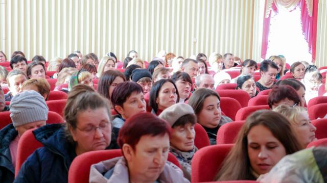 Новини Житомира - фото з У Житомирі відбулася зустріч з рідними військовополонених та безвісти зниклих