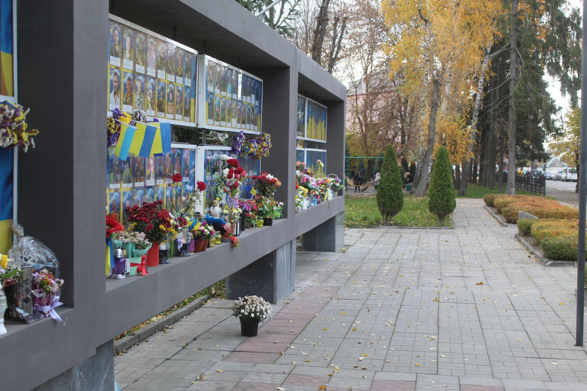 Новини Козятина - фото з До прірви один крок, байдужість і курка-регулювальник