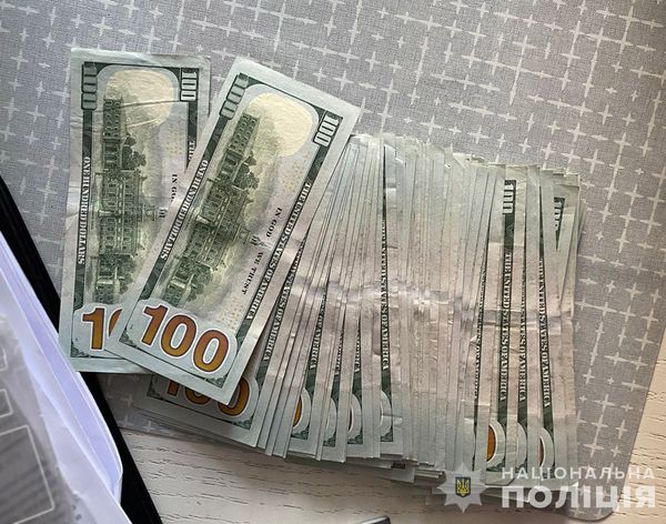 Новини Житомира - фото з У Житомирі затримали інструктора автошколи, який за 14 тисяч гривень обіцяв «допомогу» у складанні іспиту