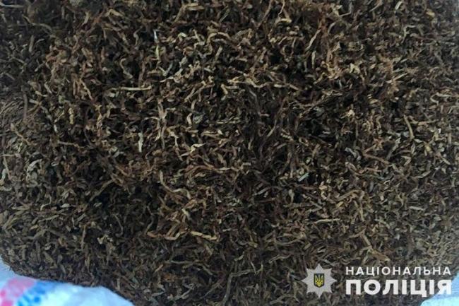 Новини Вінниці - фото з У 63-річного жителя Жмеринки виявили майже тонну нелегального тютюну