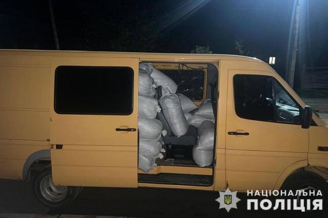 Новини Вінниці - фото з У 63-річного жителя Жмеринки виявили майже тонну нелегального тютюну