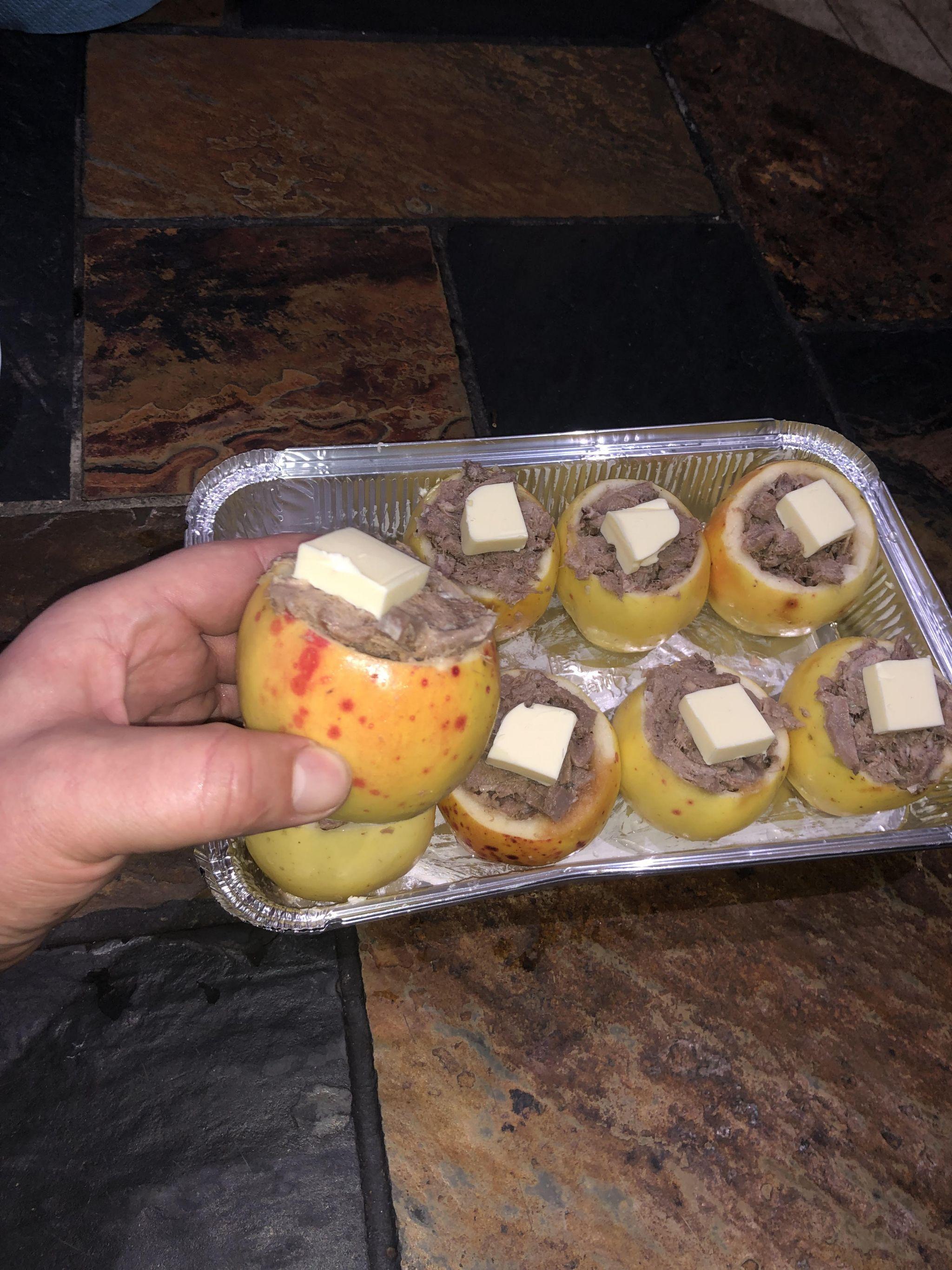 Новини Тернополя - фото з Готуємо печені яблука з язиком