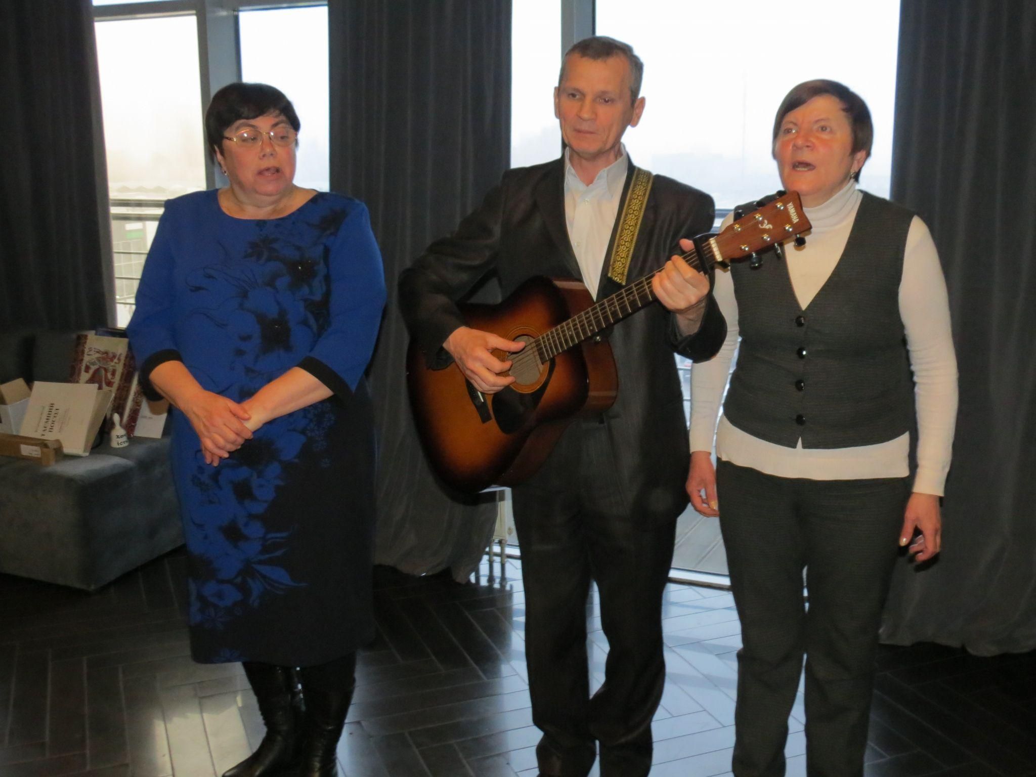 Новини Вінниці - фото з День незрячих у Вінниці відзначили конкурсом читців шрифтом Брайля