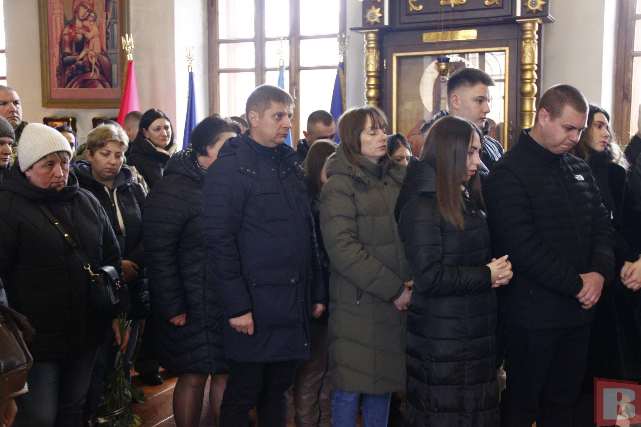 Новини Хмельницького - фото з Із полону – знову на службу: у Хмельницькому попрощалися із прикордонником Костянтином Рущиним