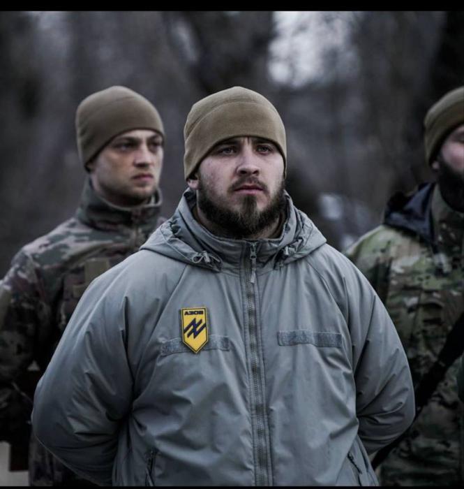 Новини Вінниці - фото з Живий коридор для Героя: Вінниця прощатиметься з 25-річним бійцем бригади «Азов»