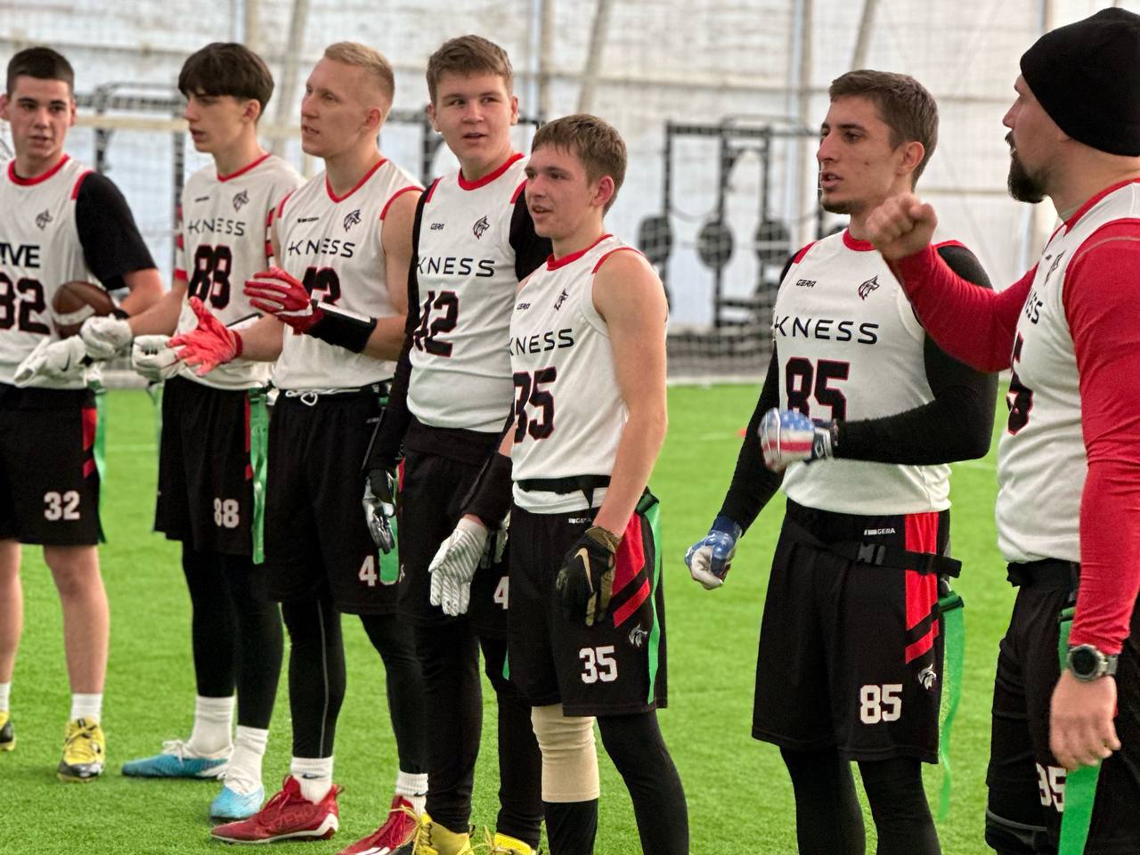 Новини Вінниці - фото з «Вовки» і «Вовчиці» із Вінниці виграли перший чемпіонат України з манежного флаг-футболу