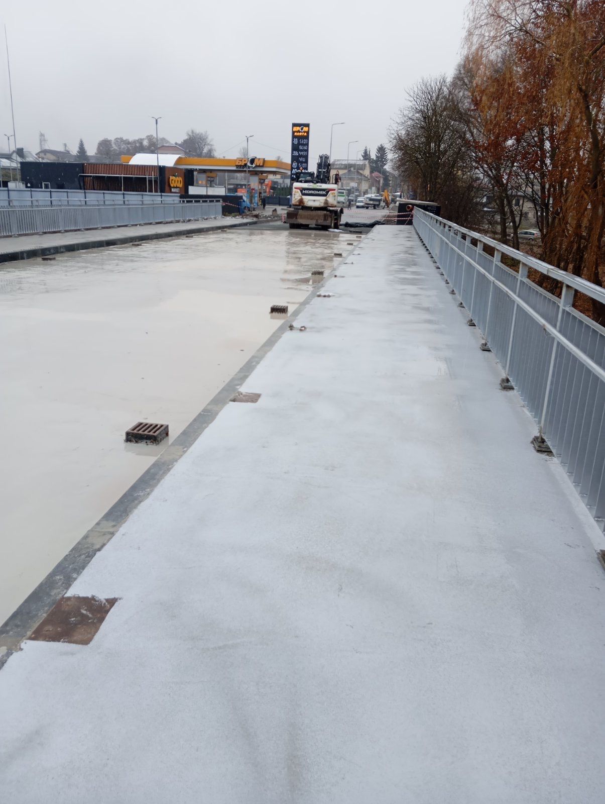 Новини Тернополя - фото з Заасфальтували міст у Теребовлі: коли планують відкрити його для транспорту (пресслужба Служби відновлення) Немає опису світлини.