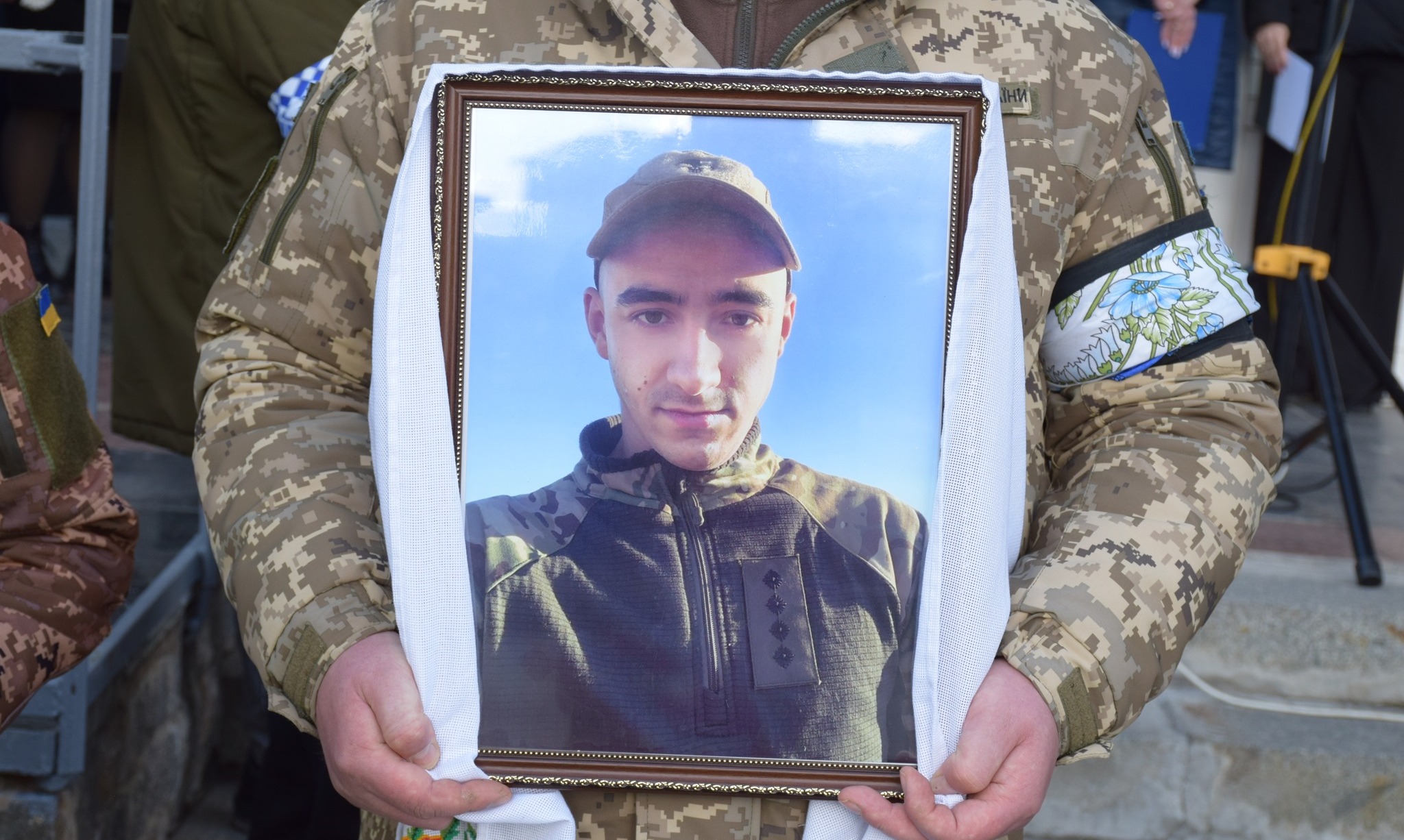 Новини Хмельницького - фото з На Хмельниччині попрощались із 20-річним воїном Максимом Корнійчуком: його історія