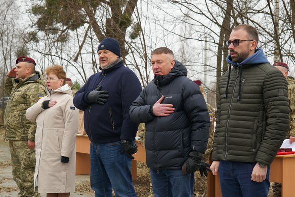 Новини Житомира - фото з З нагоди Дня Десантно-штурмових військ ЗСУ у 199-му навчальному центрі ДШВ ЗСУ відбулися урочистості