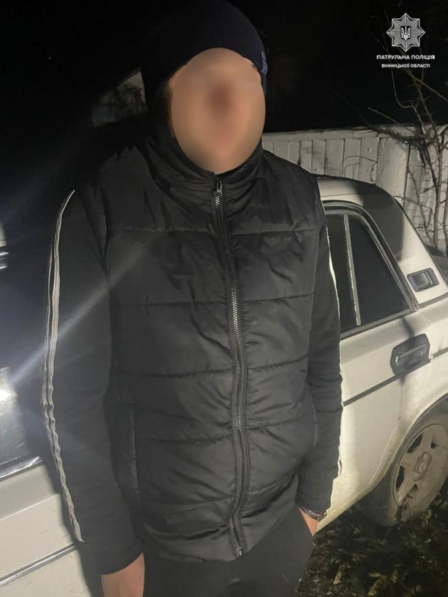 Новини Вінниці - фото з В Уланові зупинили п'яного 24-річного водія на «ВАЗі». Чоловік отримав два адмінматеріали