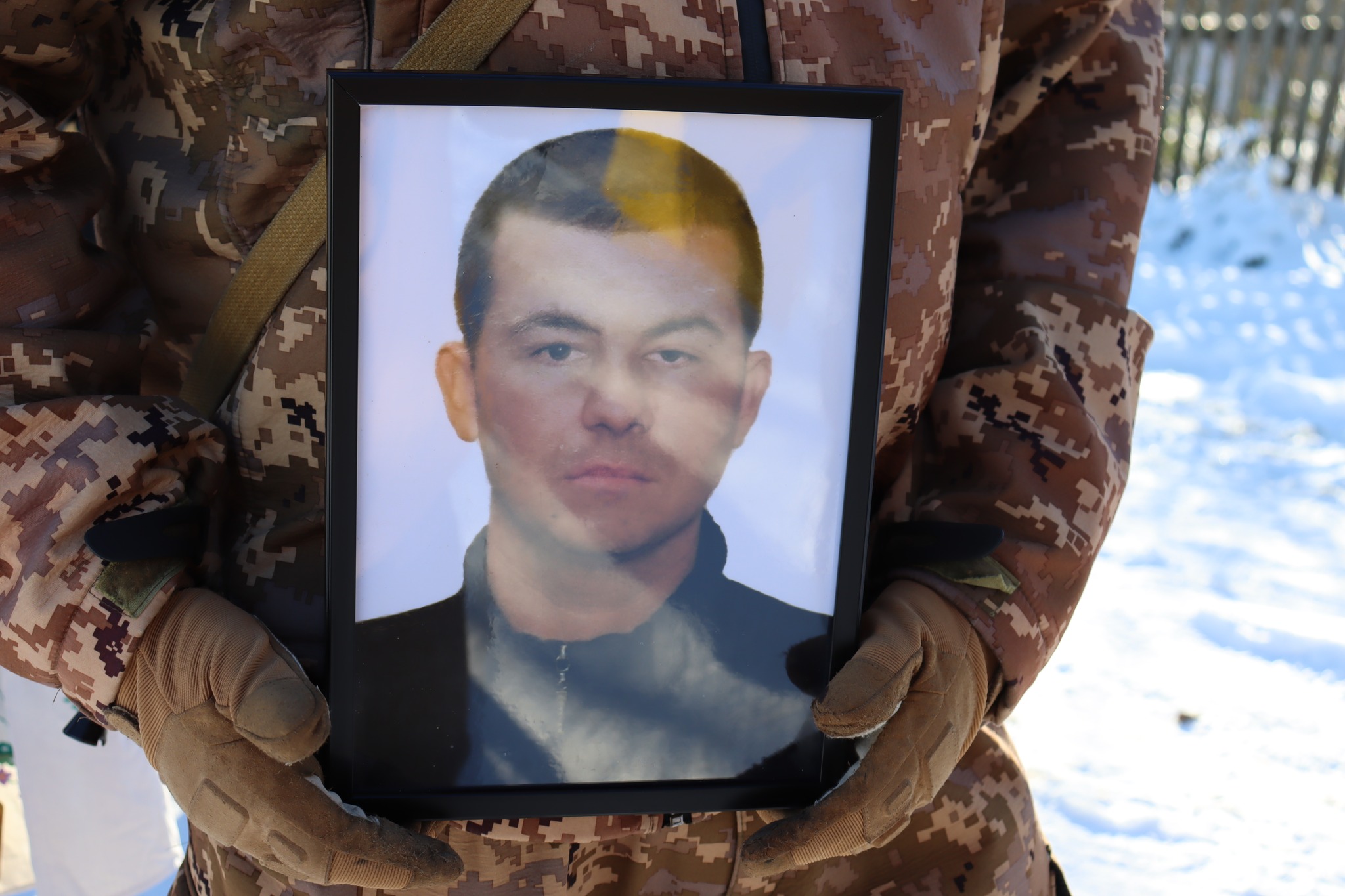 Новини Хмельницького - фото з На Хмельниччину «на щиті» повернулись троє героїв. Хто вони