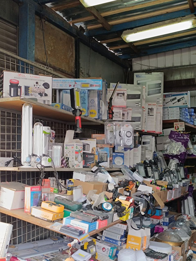 Новини Тернополя - фото з Тернополяни скаржаться на низьку напругу в мережі: коли це виправлять і як захистити техніку