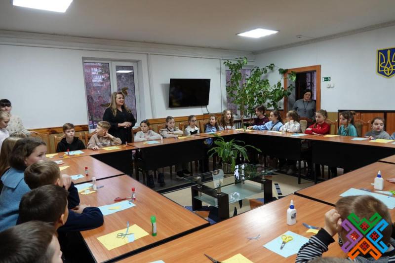 Новини Хмельницького - фото з У Хмельницькому виготовляли ангелів для військових