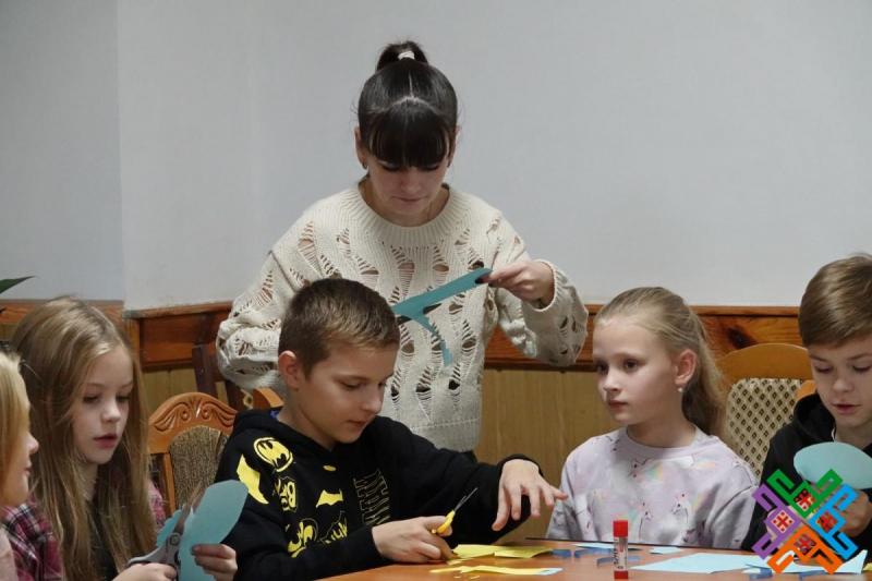 Новини Хмельницького - фото з У Хмельницькому виготовляли ангелів для військових