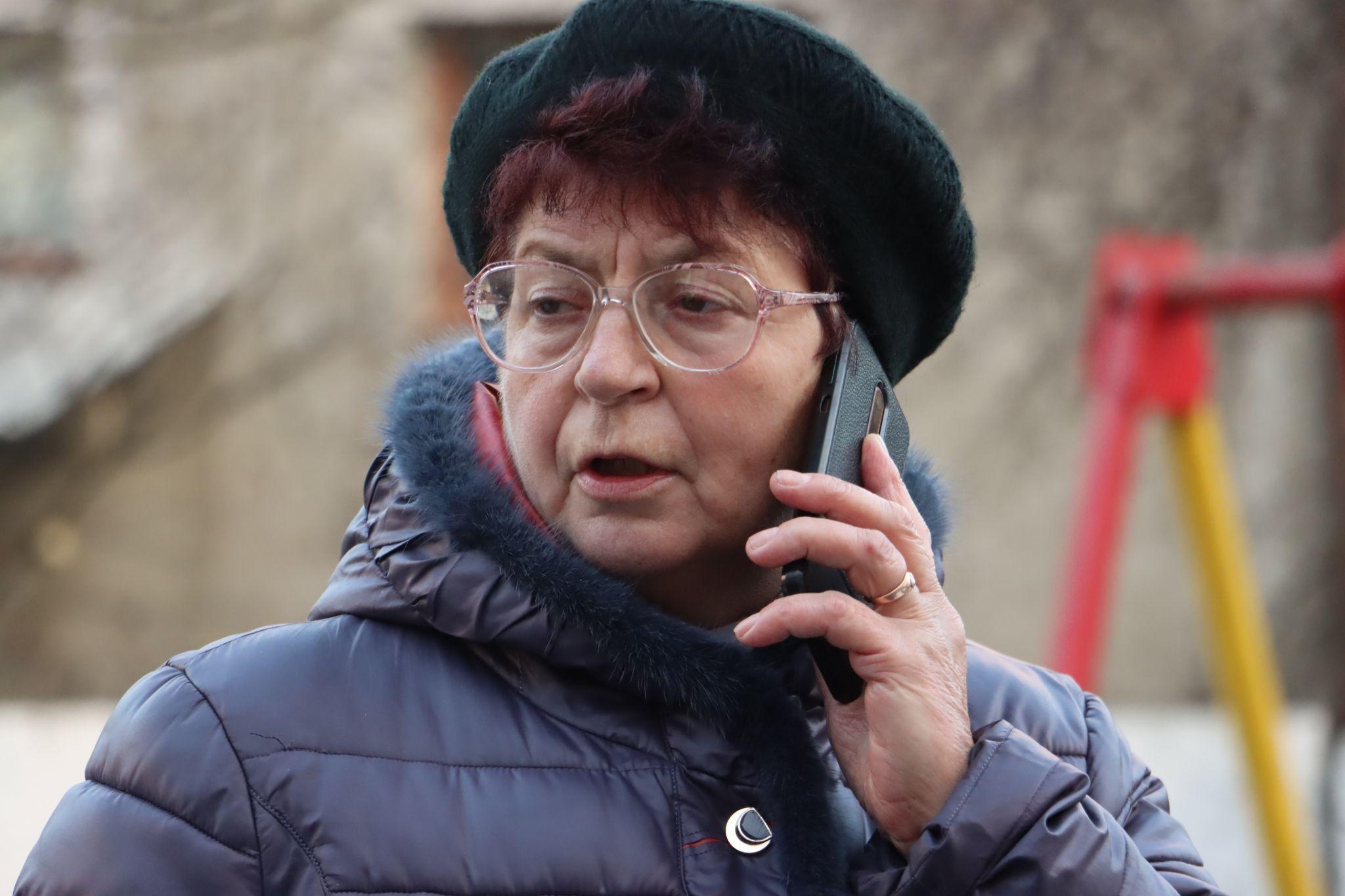 Новини Тернополя - фото з Вибігали в чому було. Тернополяни намагаються забрати із квартир вцілілі речі