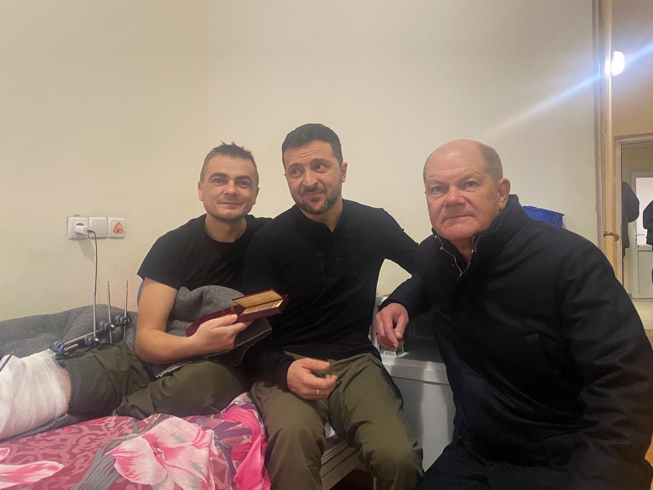 Новини Тернополя - фото з Зеленський нагородив орденом Героя з Тернопільщини