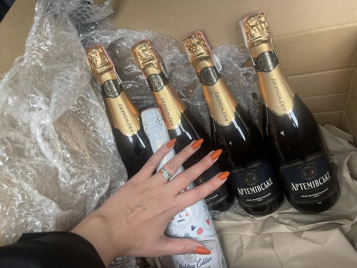 Новини Вінниці - фото з «Вони називають мене «тьотя Аня». Волонтерка з Вінниці вже десять років допомагає дітям та військовим