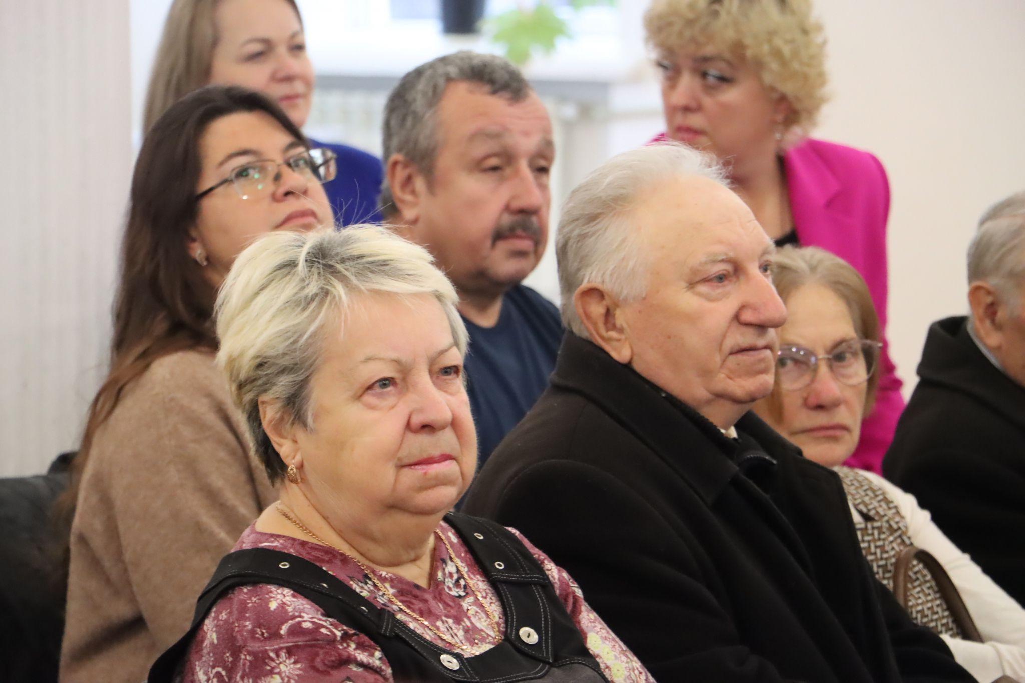 Новини Тернополя - фото з В Українському домі нагородили волонтерів за їх працю та підтримку
