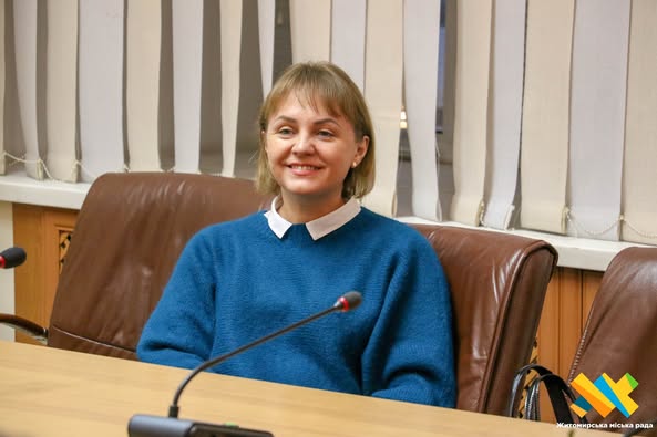 Новини Житомира - фото з 18 випускниць «Школи лідерок» отримали сертифікати про успішне завершення проєкту
