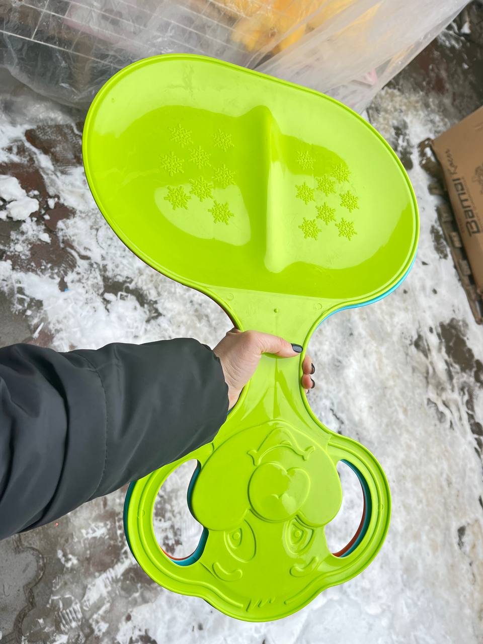 Новини Тернополя - фото з Ціни на зимові забавки у Тернополі: скільки вартують санки, льодянки та лижі