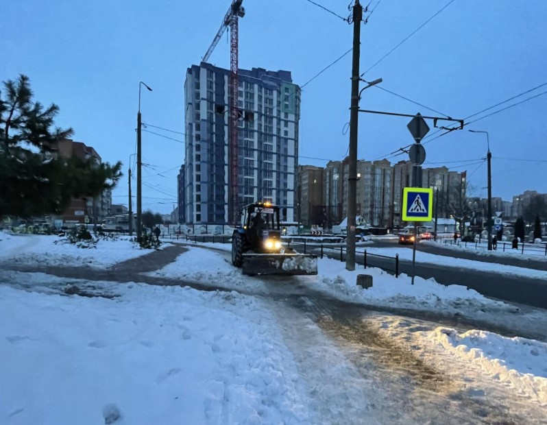 Новини Тернополя - фото з Ситуація на дорогах області: скільки техніки розчищає автошляхи від снігу