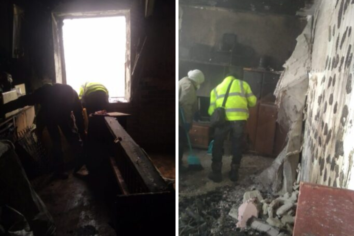 Новини Тернополя - фото з Комунальники розбирають рештки речей у тернопільській квартирі, яка згоріла внаслідок влучання дрона