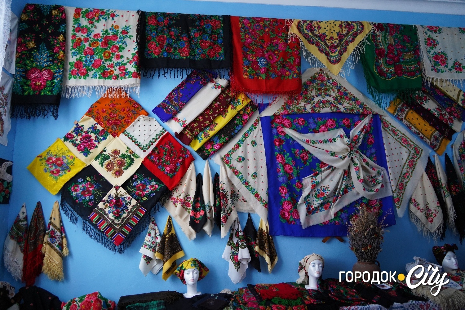 Новини Хмельницького - фото з На Хмельниччині з’явився унікальний музей старовинної хустки