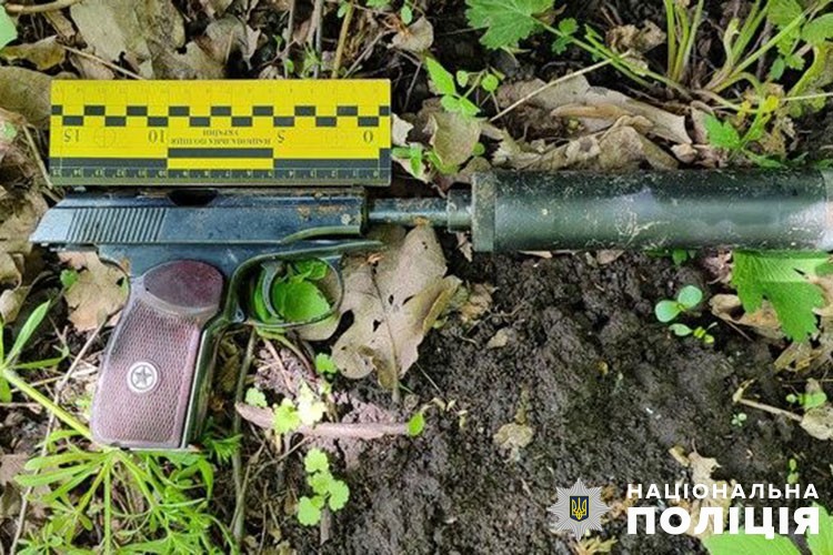 Новини Тернополя - фото з За вбивство пообіцяли 25 тисяч доларів: судитимуть кілера, який стріляв у підприємця на Тернопільщині за замах на замовне вбивство зловмисникові загрожує до 15 років ув’язнення
