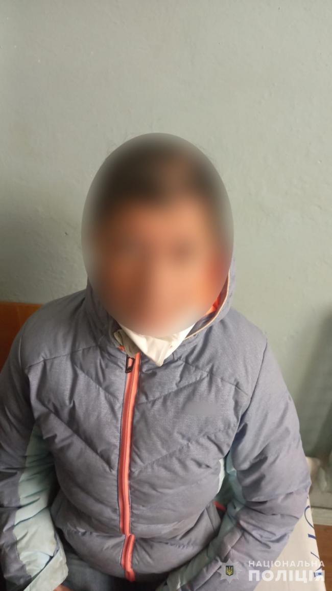 Новини Вінниці - фото з В Хмільницькому районі під час сварки жінка сокирою вбила свого чоловіка