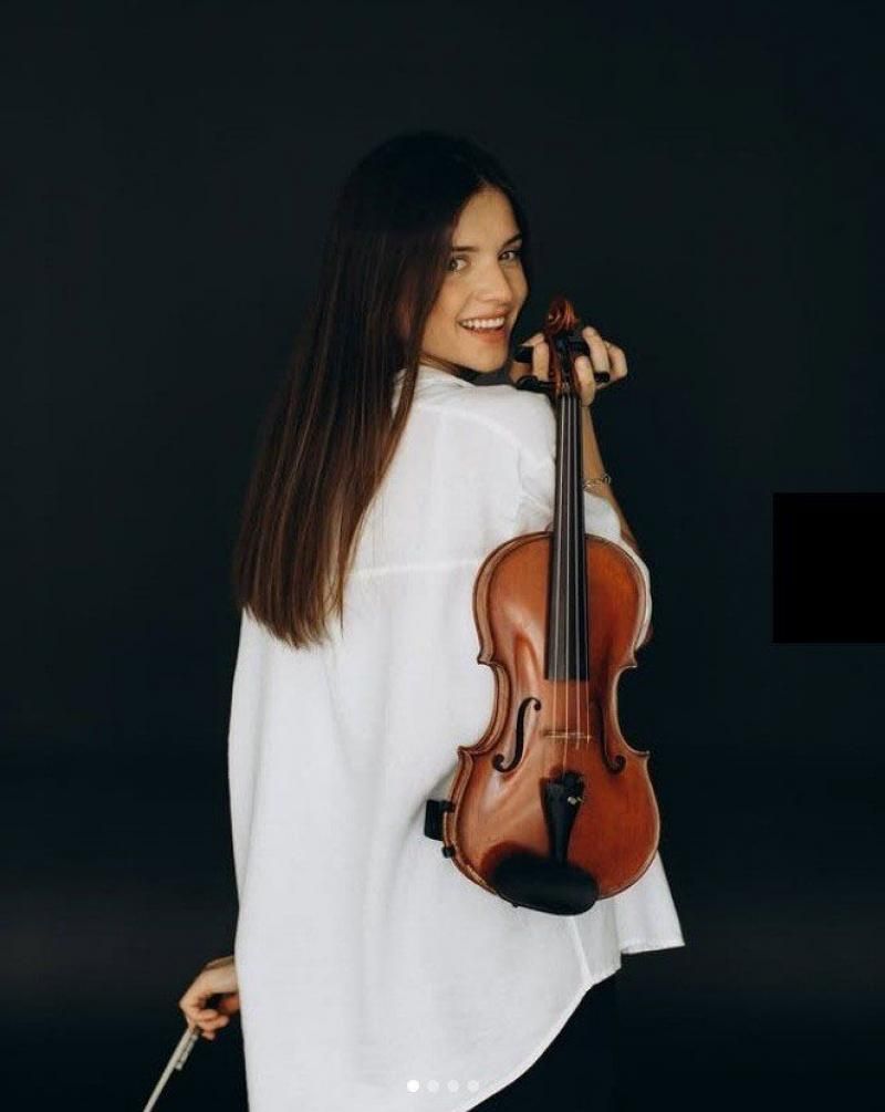 Новини Тернополя - фото з «Наш промінчик — серце розривається…» Тернополяни згадують загиблу в аварії Ренату Дзігасову